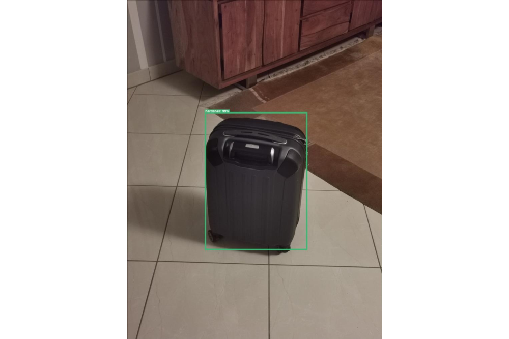 Fecho_Mariska_Detecting Suitcase Damages With Artificial Intelligence – IT-Project Lufthansa_Fig3